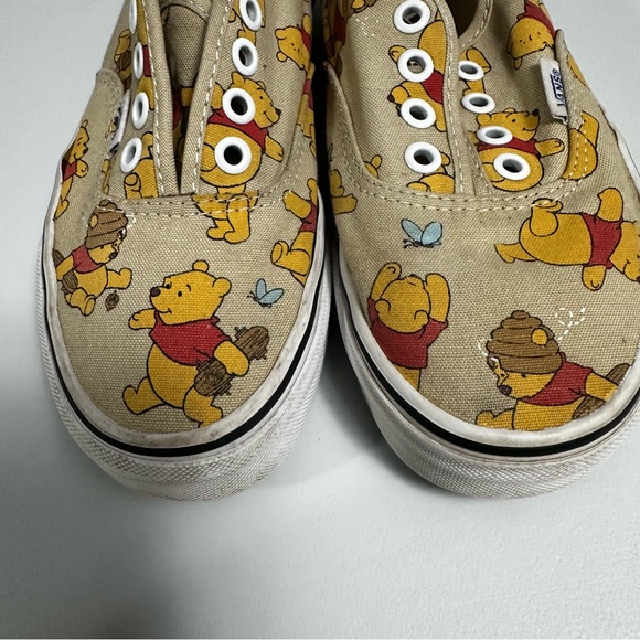 Vans Disney Winnie the pooh sneakers size 5 - Picture 4 of 9